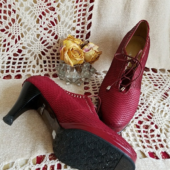 Wine Red leather, very soft and comfortable shoes - Picture 2 of 3